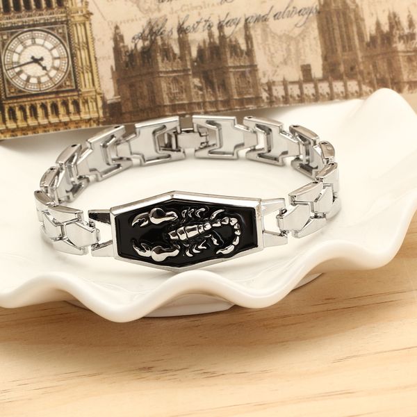 

men stainless steel bangle bracelet silver color buckle scorpion carved vintage punk warp bracelet party jewelry gift ins, Golden;silver