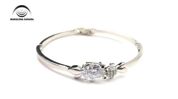

madalena sarara cubic zirconia perfect pave setting girl's bangle three colors options fish styles choices md-00528d, Black