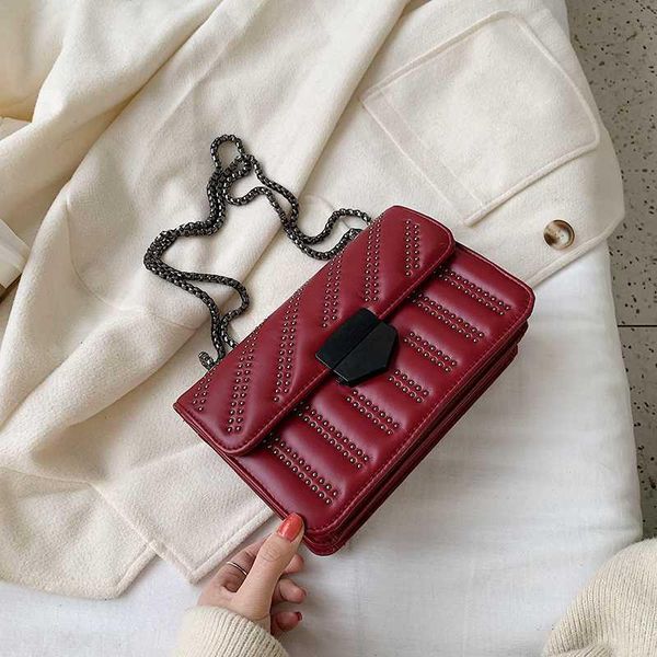 

pu leather crossbody bags for women rivets chain shoulder messenger bag female travel handbags bolsa feminina