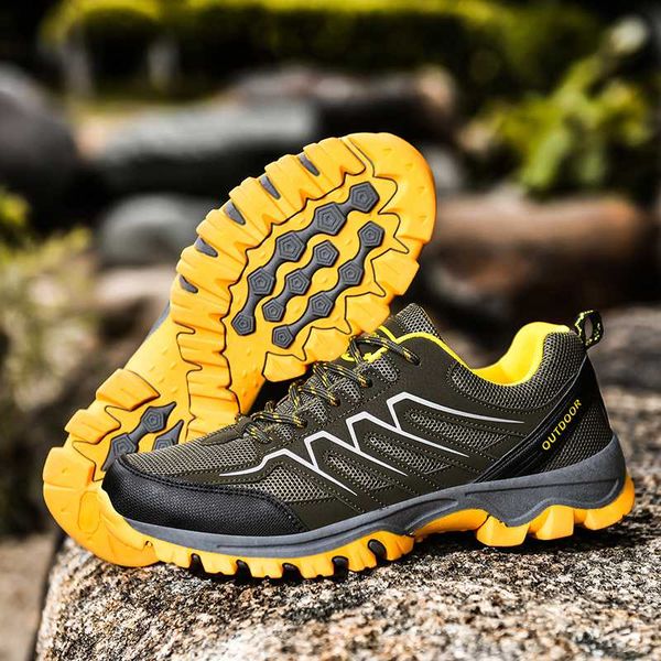 

autumn new urban outdoor man walking shoes comfortable breathable non-slip hiking shoes hard-wearing training