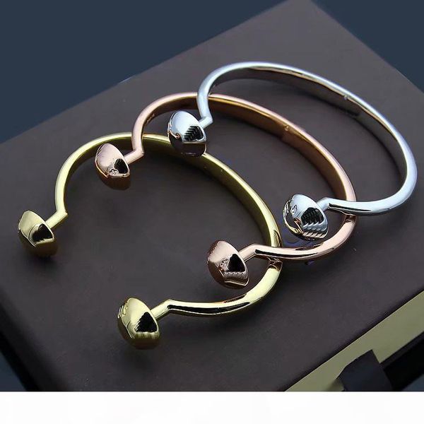 

мода горячей продажа леди титан стало два раунд ногтей v инициалы 18k позолоченного открытого браслет 3 цвета, Black