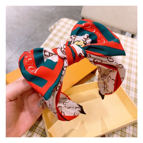 

Designers cartoon cute green red striped bow series set accessories