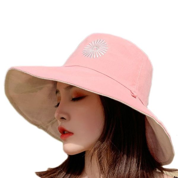 

women summer floppy beach sun hat reversible sweet daisy sunflower embroidered wide brim uv protection bucket hat with strap, Blue;gray