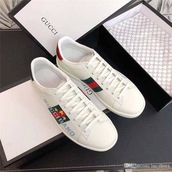 

mens ace sneaker the house's classic low-introduced for pre-fall color combination of green and red, Black