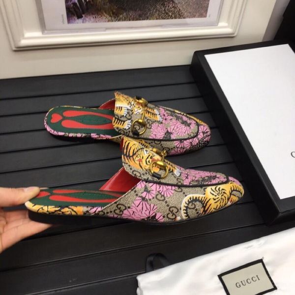 

2020 princetown brand, comfortable high-end shoes, copy, fashion fashion brand men's half slippers12`2