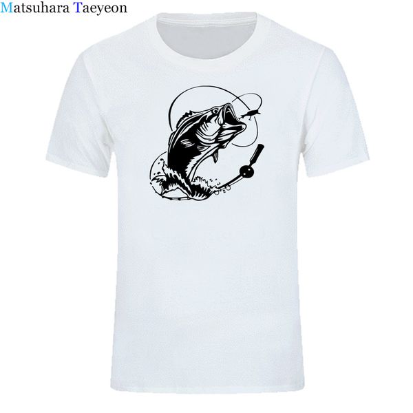 

never underestimate fish ocean sea man with a windsurf t shirt men vintage t-shirt fashion new arrival casual men clothing