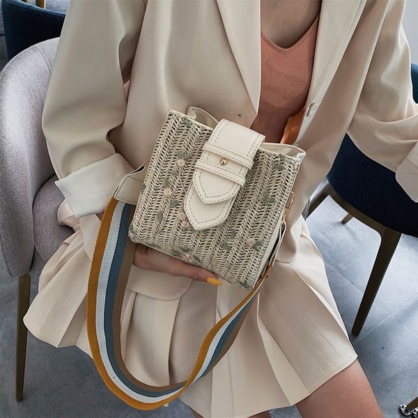 

2020 ladies retro beach straw women's hand-woven crossbody bag shoulder bag wide shoulder strap lace diagonal cross bolsos