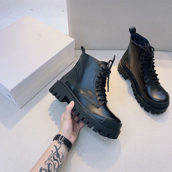 

winter new women 4.5cm platform short boots fashion round toe leather casual lace-up designer ankle booties, Black