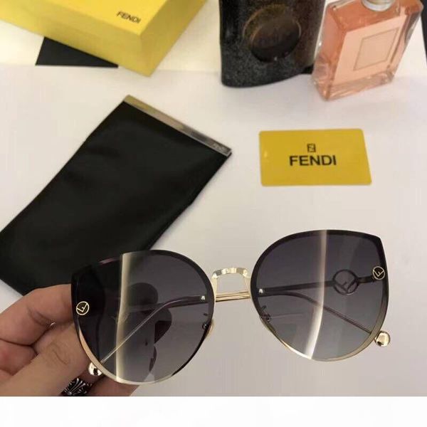 

selling fashion designer sunglasses metal square 18k gold frame punk style popular style uv protection eyewear, White;black