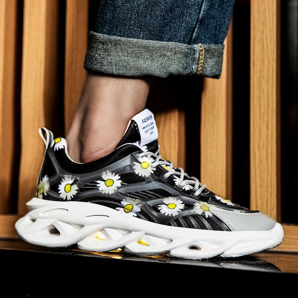 

men's fashion sneakers light breathable damping soft bottom running shoes comfortable outdoor lace-up shoes fashion casual, Black