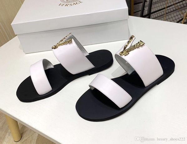 

2020 new brand shoes comfortable and breathable flat bottom virtus flat sandals color fashion personality5693