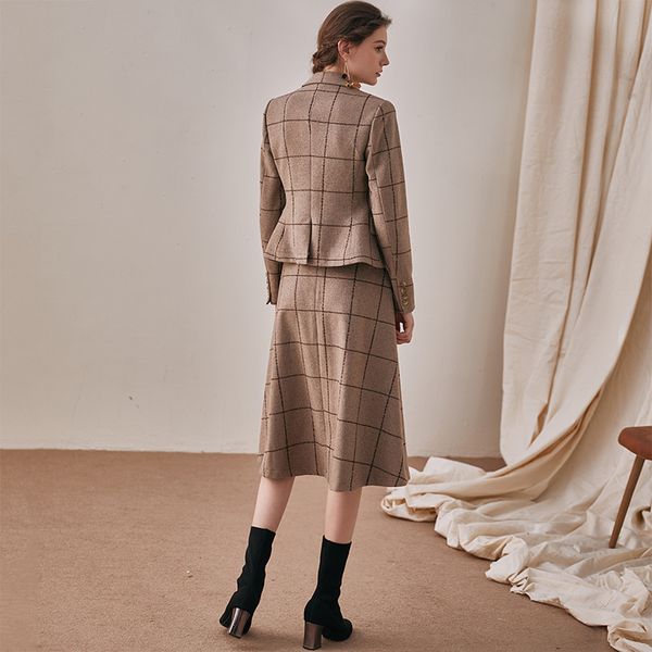 

luo yi intellectual professional plaid two-piece female winter new suit jacket skirt woolen suit, White
