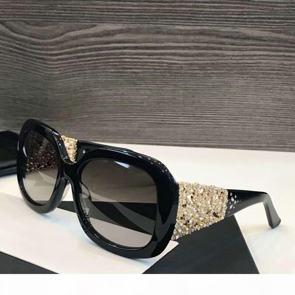 

ladies stones square sunglasses black frame grey smoke lenses fashion designer brand sunglasses new with case, White;black