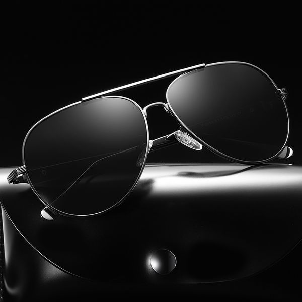 

2020 fashion men polarized sunglasses retro classic eyes protect sun glasses driving fishing outdoor male goggle, White;black