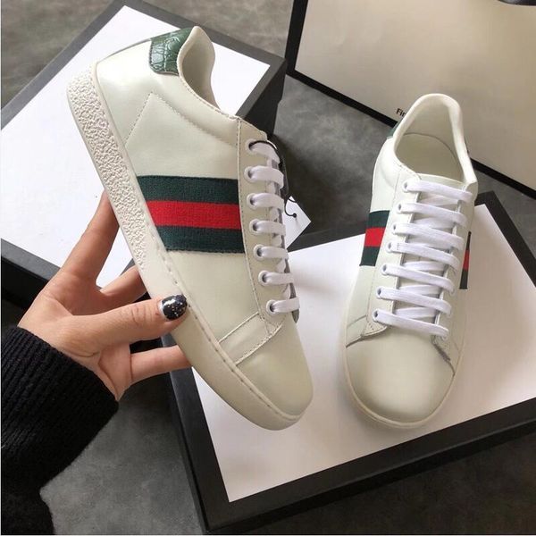 

2020 latest handmade casual shoes couple casual shoes fashion trend comfortable shoe size 35-45 type 39745400691a