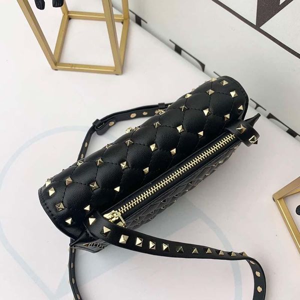 

дизайнер-сумка заклепок женщин моды тотализатор кошелек сумка неподдельная кожа высокого качество способ тотализатора плечо сумка сумка