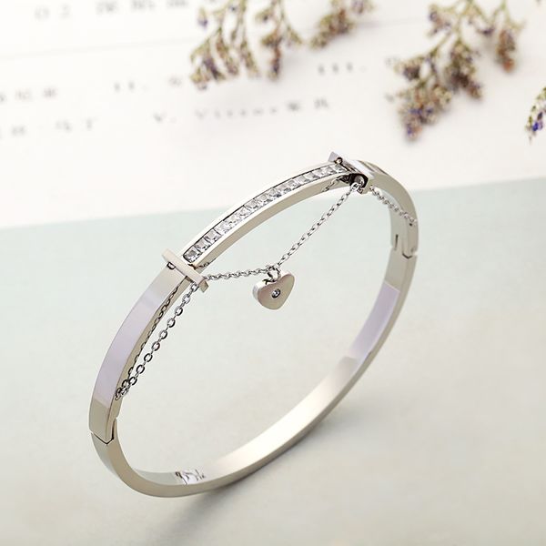 

foxcraft new style cuff bracelets bangle with peach shape heart pendant stainless steel bangle wedding gift ing, Black