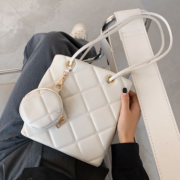 

лето плеча креста тела сумка женские сумки десантный женские сумки на ремне 2020 новая мода плед сумки элегантные повседневные сумки