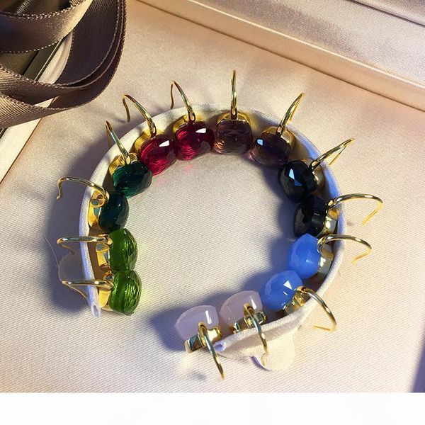 

топ латунный материал париж дизайн серьги с природой нефрита и циркон украшают печать логотипа шарма серьги стержня 18k позолоченными для же, Golden