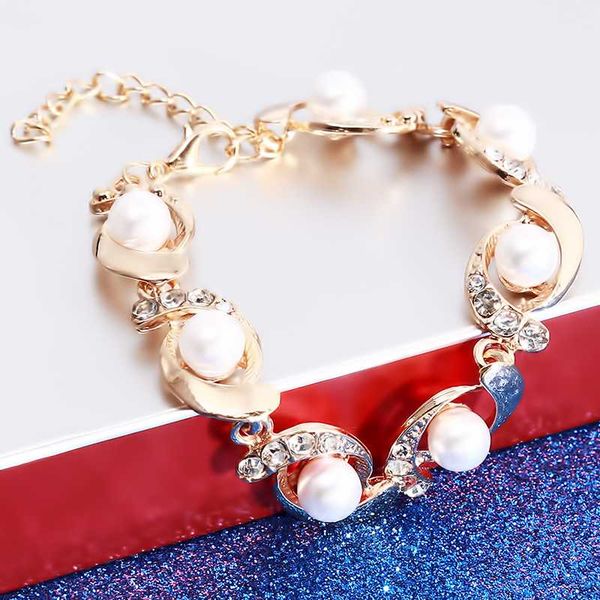 

new imitation pearl bracelet women fashion trendy gold silver color chain crystal bracelet alloy adjustable, Black