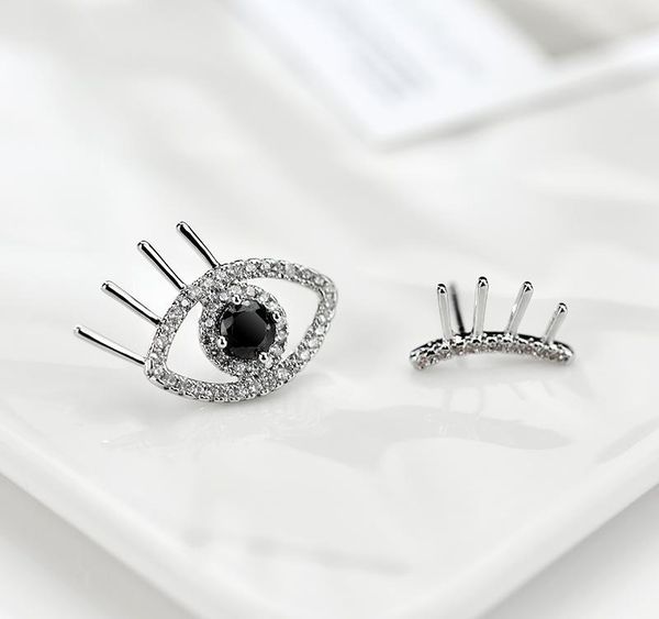 

yanda eyes eyelash asymmetry stud earrings fashion sweet bringht shiny artificial crystal silver earring pin jewelry for002, Golden;silver
