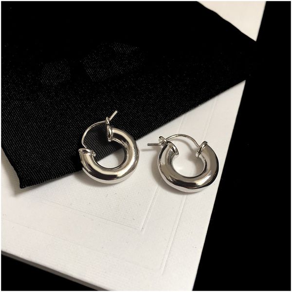 

2020 now heart gold circle classic hoop earrings gold stainless steel earring for women pendientes luxury designer jewelry womens earrings, White