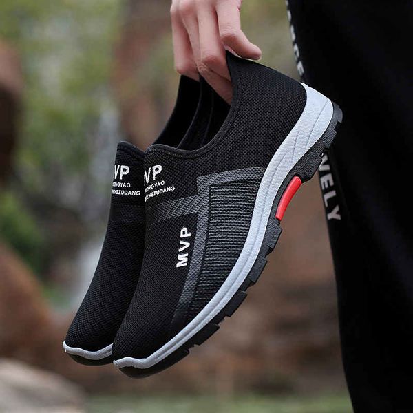 

low sneakers for men slip-on running shoes men large size sports shoes 2020 summer air mesh man sport shoe black trainers i2