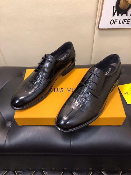 

2021r new men 's leather shoes british business casual shoes ,comfortable breathable lace -up shoes ,a full set of original shoe box 3, Black