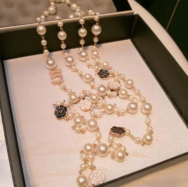 

одиночные слои смоделированные-груши шариков цветка камелии ожерелье кристалл pave цветка camelia collres женщины ювелирных изделий роскоши, Silver