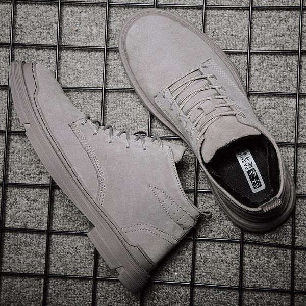 

boots mens for man breathable leather men leisure shoe casual male fashion sport shoes sports loafers 2021 sneaker, Black