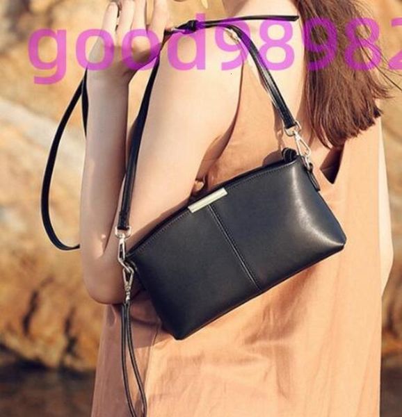

2019 new genuine leather women bag leather fashion small square bag ms. one shoulder portable messenger mini bag