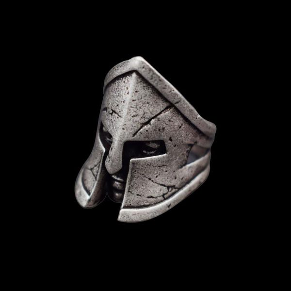 

new spartan hero with helmet mask ring for men individuality biker rock warrior rings design exquisite, Golden;silver