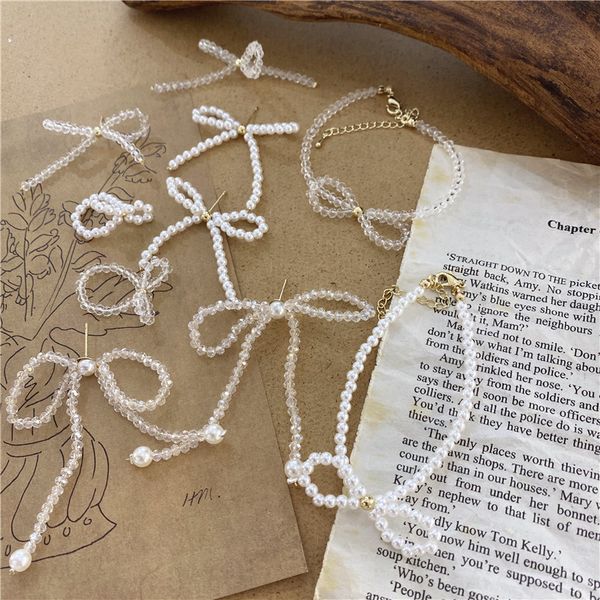 

aomu korean vintage bow-knot shape pearl crystal transparent color bracelet jewelry charm bracelets & bangles for women gift, Black