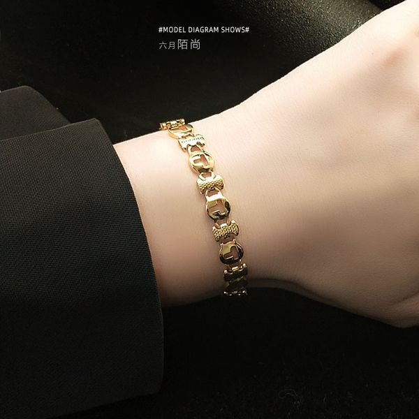 

titanium steel chain bracelet plated with three layers of gold does not fade allergy t-shaped pentagram rhombus bracelet jewelry, Golden;silver