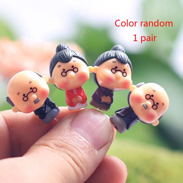 

1 pair cute old man, old lady ornaments house garden yard decoration wooden
