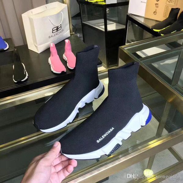 

men's and women's fashion casual sports shoes, high-end socks shoes, selling couple models, multiple colors with boxaas, Red;white