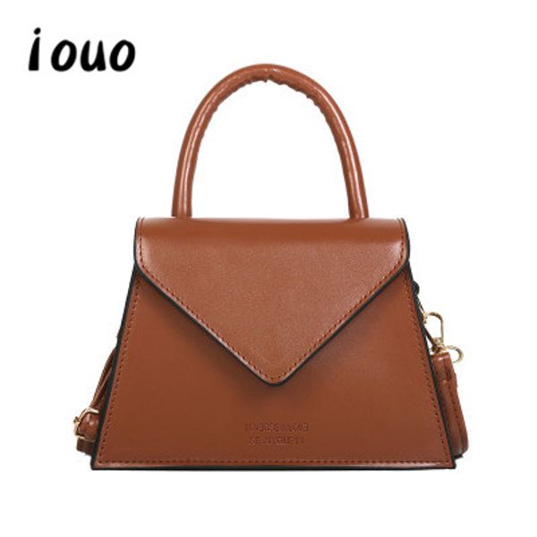 

iouo authentic trendy handbag handbag shoulder bag retro fashion 2020 new small square bag messenger woman leather