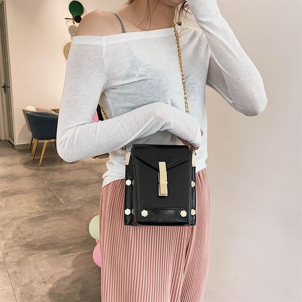 

2020 korean version of the new simple women's bag shoulder messenger bag casual small fresh small square package coin purse