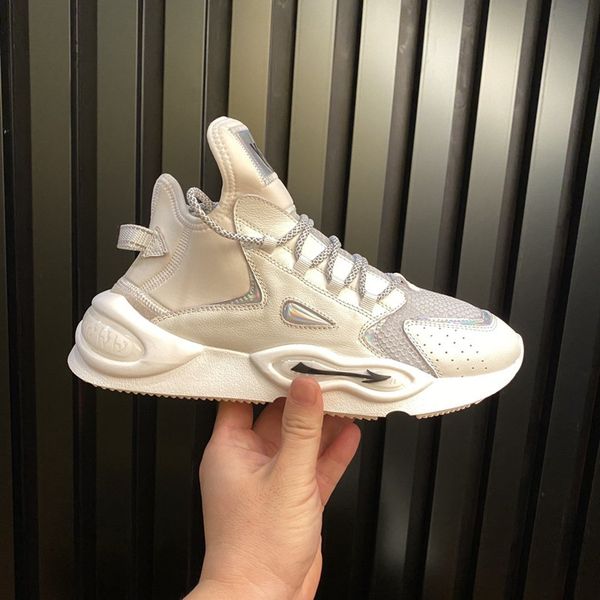 

new men's sports shoes, fashion and luxury masters design matte surface waterproof materials to create comfortable and convenient trend