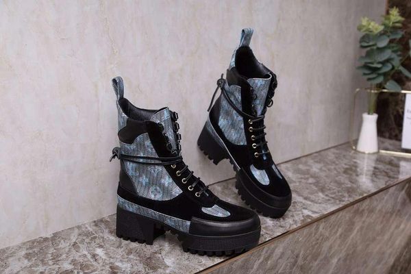 

women winter snow boots artificial leather thick with non-slip boots women warm shoes fashion high-heeled martin boots jasmine11, Black