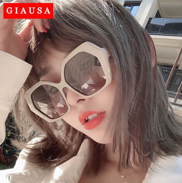 

sunglasses 2021 fashion oversized women brand designer plastic female big frame gradient sun glasses uv400 gafas de sol mujer, White;black
