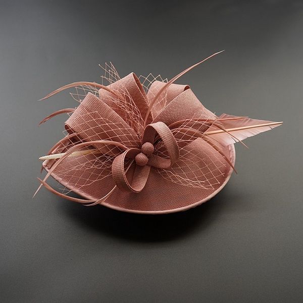 Haarspangen Haarspangen Damen Chic Fascinator Hut Cocktail Hochzeit Party Kirche Kopfbedeckung Mode Kopfbedeckung Feder Haarschmuck Sinamay Fascinators