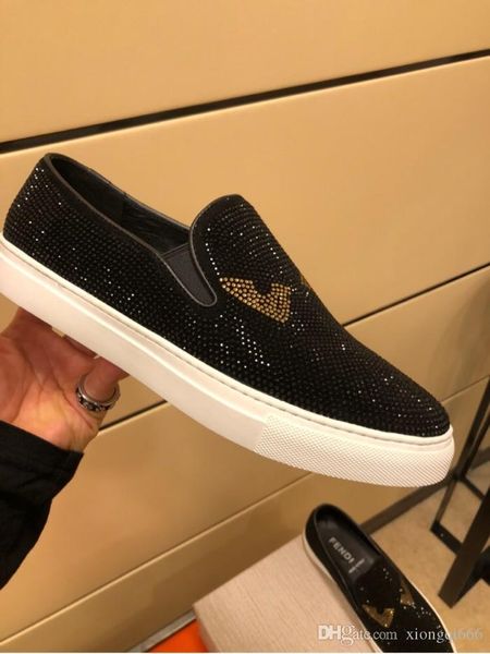 

2020 men's fashion casual sports shoes, comfortable and versatile, high-quality men's shoes with diamonds, Red;white