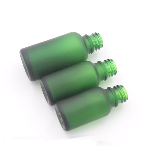 Bottiglia di profumo 10 15ml 20 30ml Flacone contagocce in vetro trasparente satinato con coperchio in bambù Bottiglia di vetro per olio essenziale Verde smerigliato