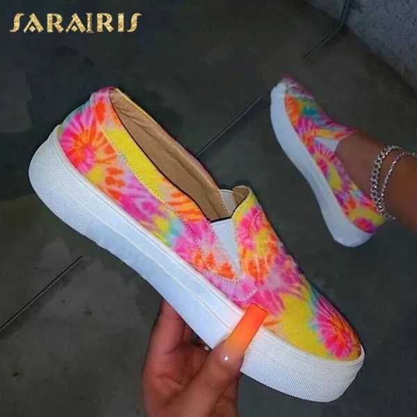 

sarairis 2020 new fashion big size 43 platform comfortable shoes woman flats female slip on mix color dropship loafers flats, Black