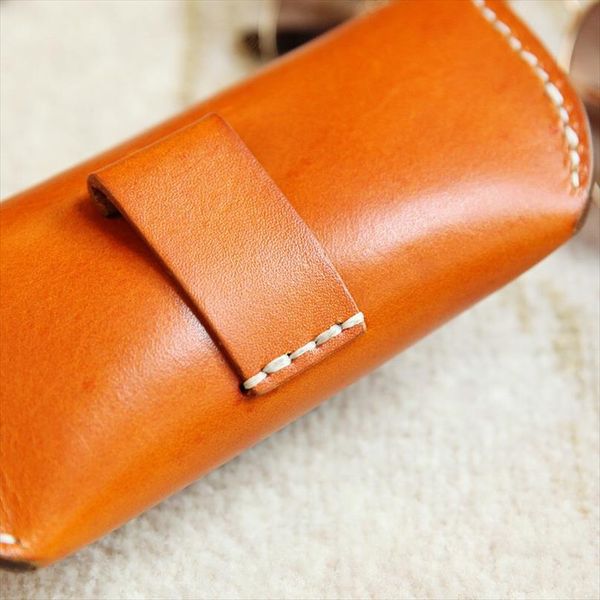 

new eyeglasses bag vintage fashion genuine leather material buckle eyeglasses box sunglasses for men women black brown