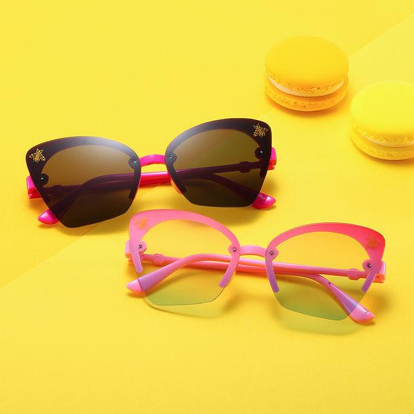 

2020 new retro cat eye sunglasses kids sun glasses trending products boy girl fashion uv400, White;black