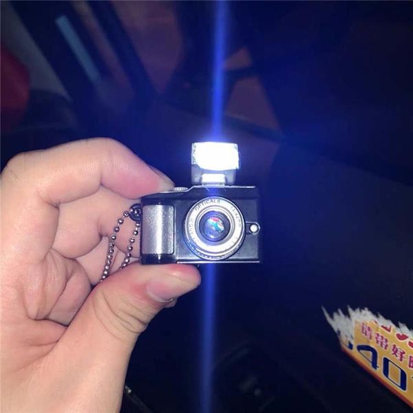 

punk flash camera necklaces music pendant luminous necklace retro small camera necklace flash men women, Silver