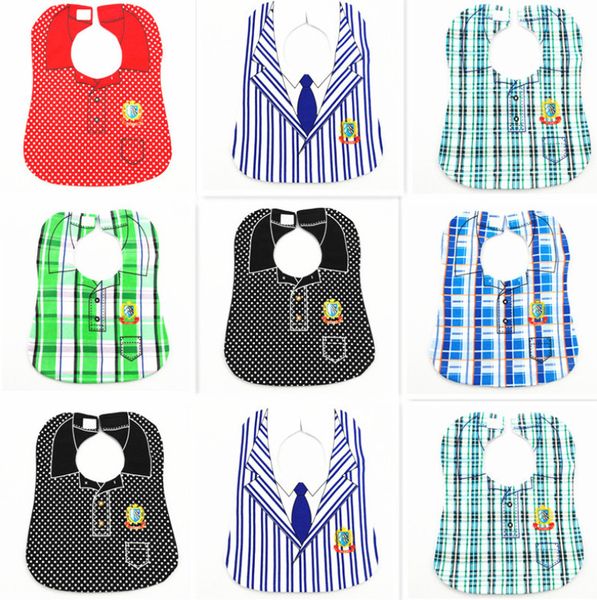 As mais recentes toalhas de tamanho 33x24cm, camisas de bebê, uma variedade de estilos para escolher, babadores, algodão desenhos animados impressão de três camadas Toalha de água