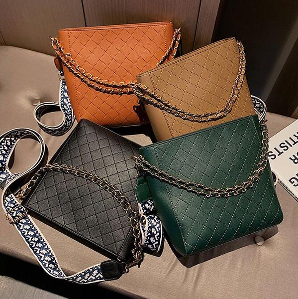 

Large Capacity Women Handbags Check Crossbody New Fashion Lady Shoulder Bags High Quality Shopping Bag